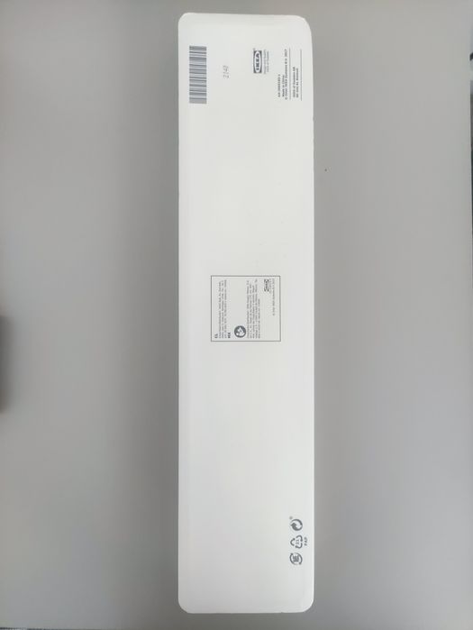 Toalheiro IKEA com ventosa TISKEN