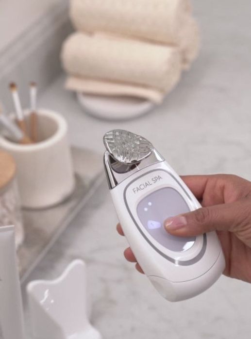 Апарат для догляду за шкірою — ageLOC Galvanic Spa від Nu Skin