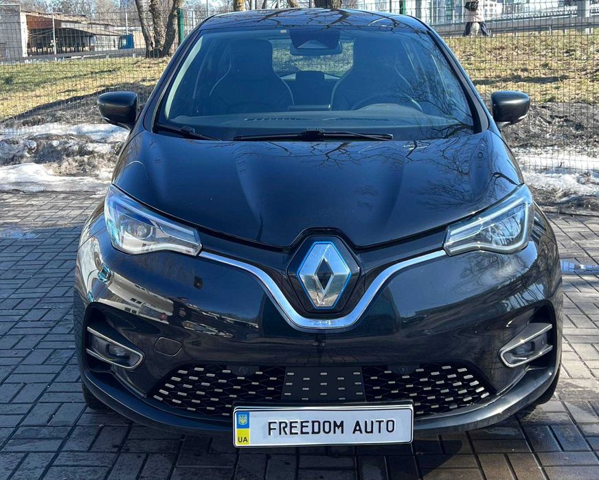 Оренда електромобіля Renault ZOE50 52 kWt