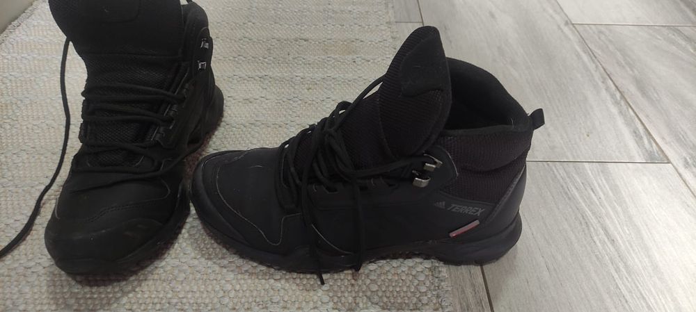 Botas adidas terrex