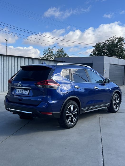 Nissan Rogue SL 2017 рік