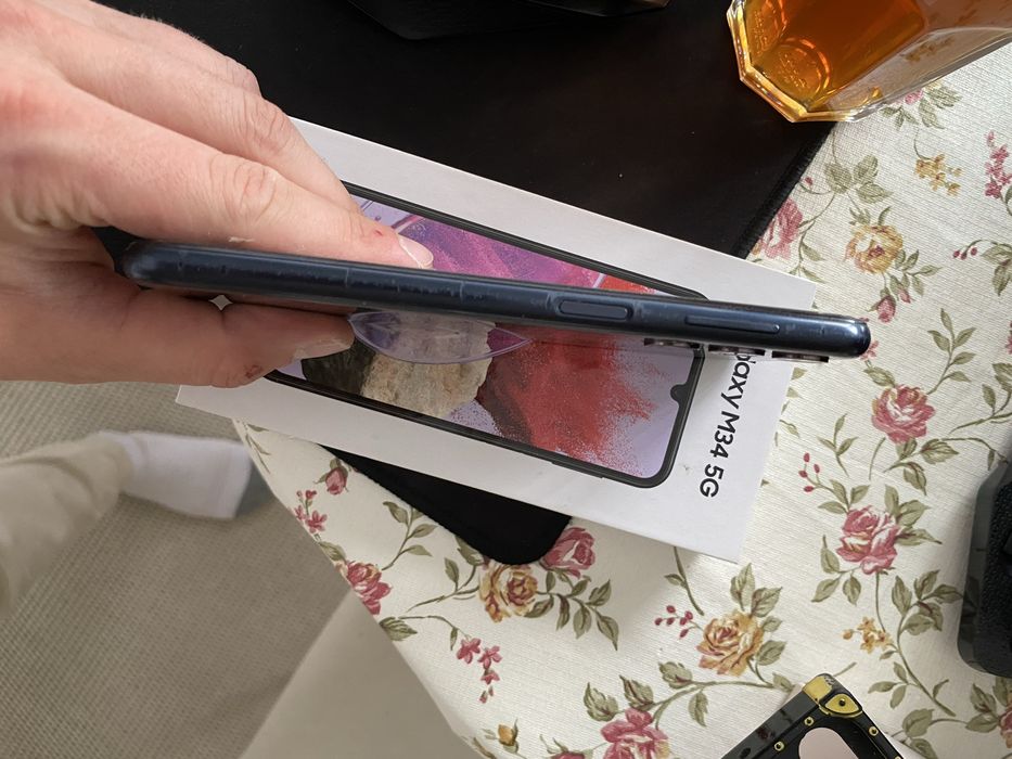 Samaung m34 5g bardzo dobry stan.