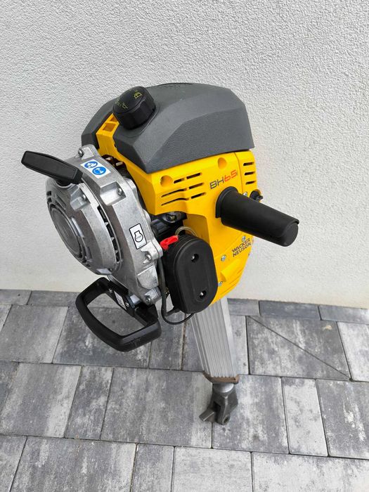Młot benzynowy Wacker BH 65 narzędzie na końcówke Ø 27X80