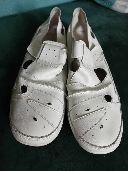 Buty damskie Super In rozmiar 40