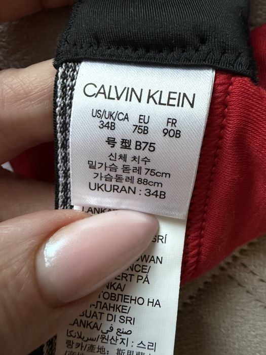 Бюстгалтер Calvin Klein