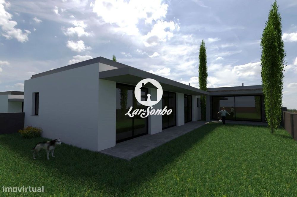 Moradia térrea T3 em Vila Verde