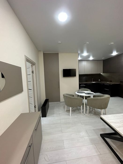 Квартира погодинно, подобово 2 кв у Центрі міста