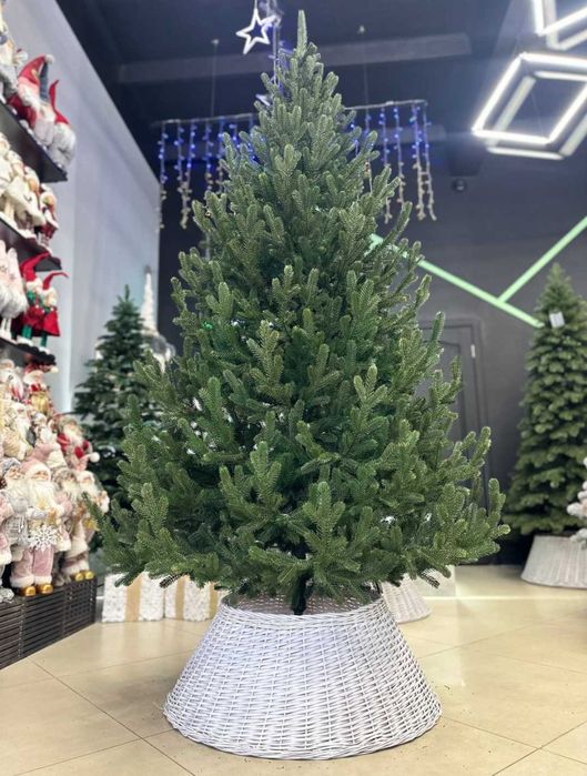 Віденська лита засніжена ялиночка.Штучна ялинка засніжена Віденська