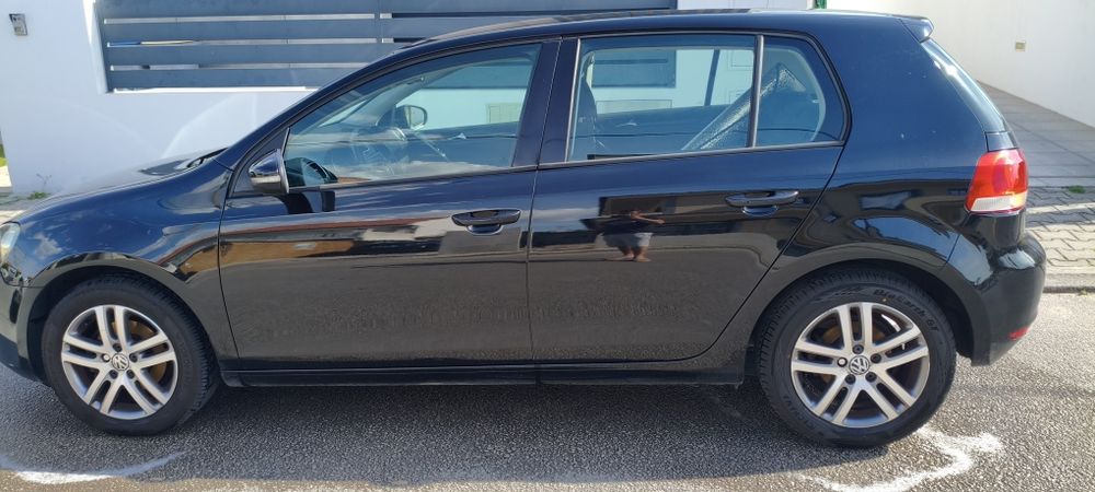 Vendo Volkswagen Golf VI 1.6 TDi