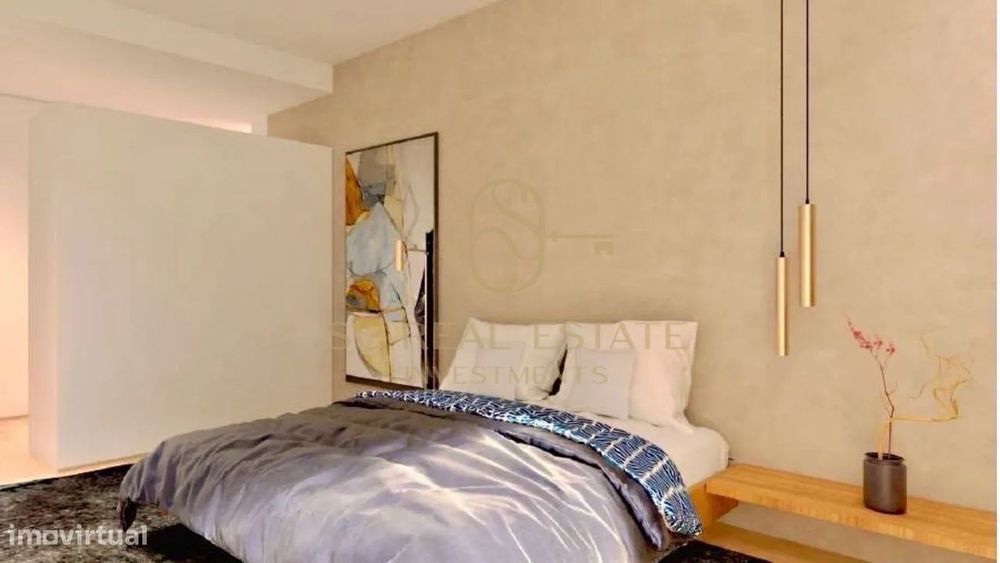 T1+1 com Suite, Varanda, Arrumos em Pedroso