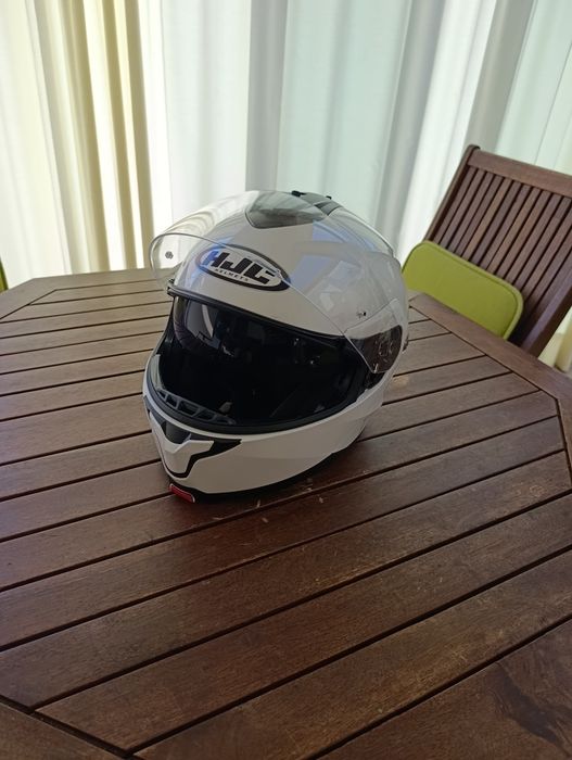Capacete HJC.  c91