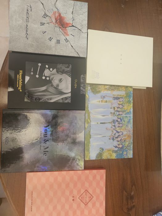 Álbum Kpop OnlyOneOf, Lovelyz, Chung Ha, KARD, Spectrum