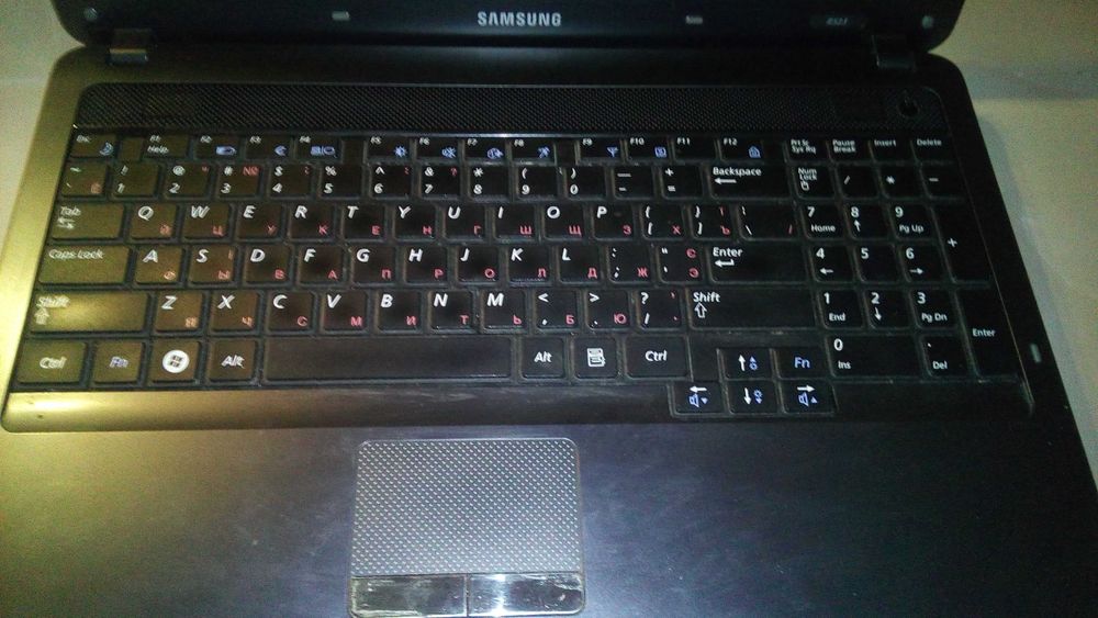 Samsung R523 AMD Athlon™ II Dual-Core P340 (2.2GHz)  6 GB