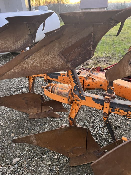 Pług huard 3 obrotowe