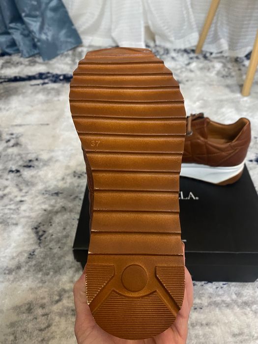 Tenis em Pele Carmela