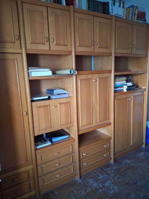 Mobilia completa de quarto ou escritório por apenas 200€