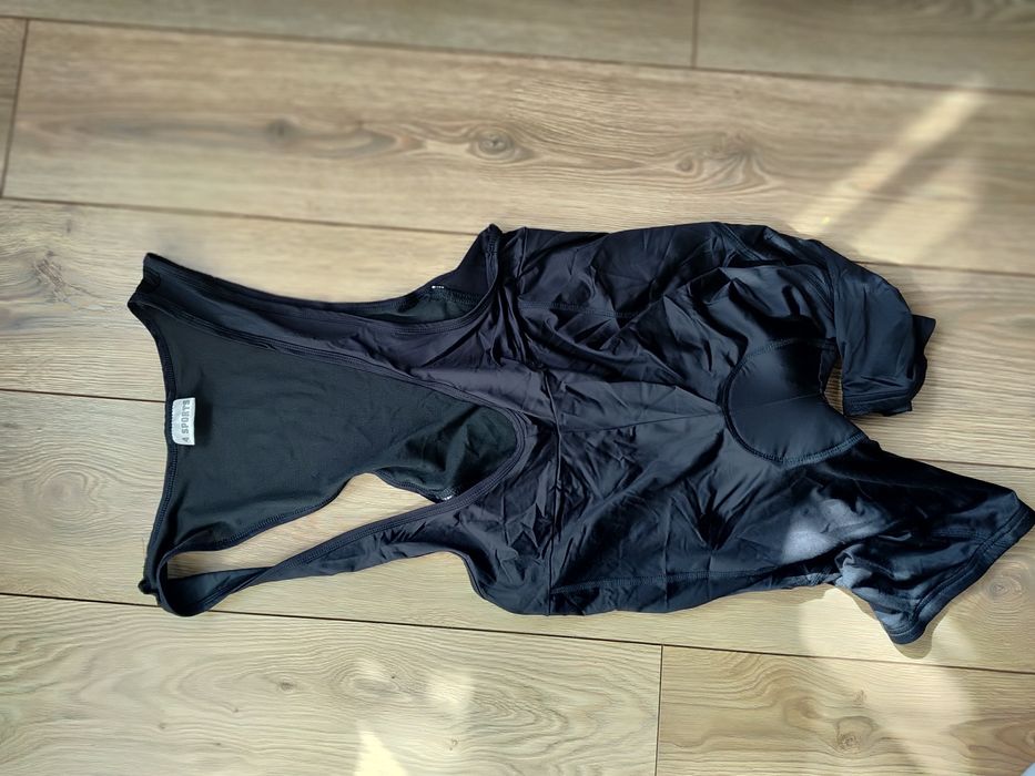 Spodenki rowerowe na szelkach