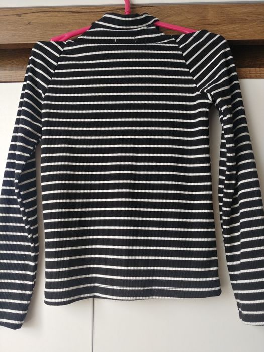 Bluzka z odkrytymi ramionami 134/140