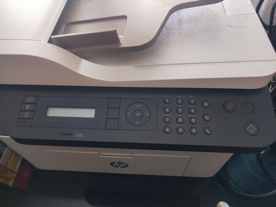 HP LaserJet MFP 137fnw