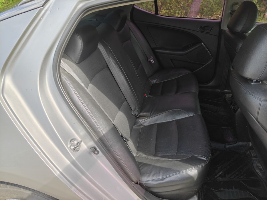 Продам власне авто  Kia k5