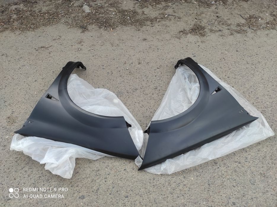 Крыло переднее крило Renault Megane 2 Меган 2