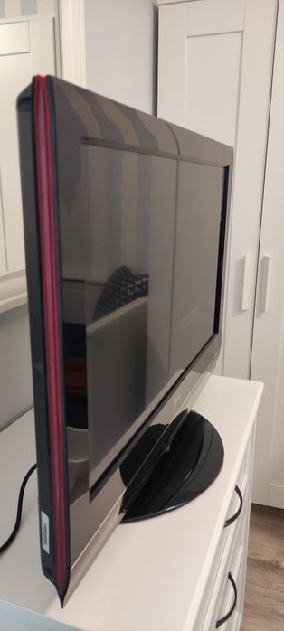 Телевізор LG. 32 дюйми