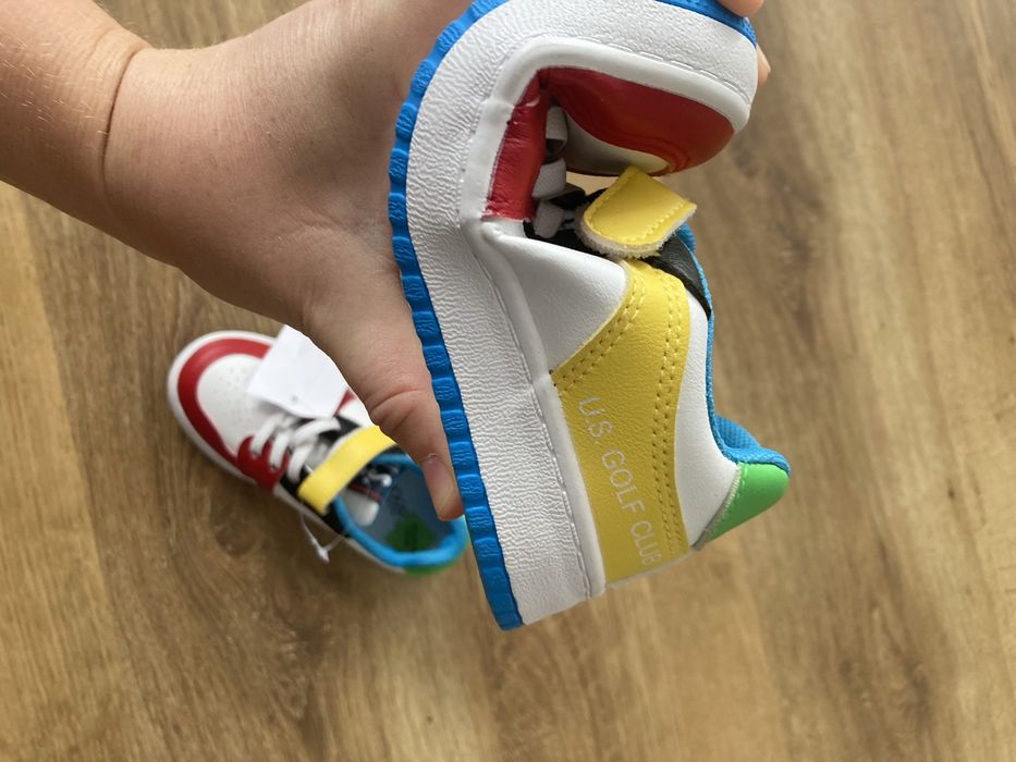 Nowe buty adidasy dla chłopca w rozmiarze 26