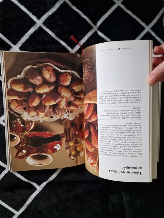 Livro Um Mundo de Sabores Frutos