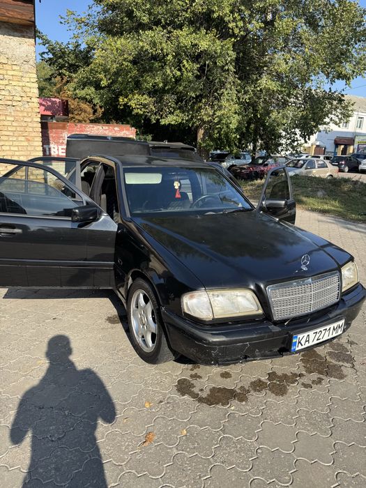 Mersedes c180 компресор  уважно читайте опис