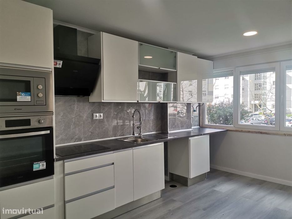 Apartamento T2 Venda em Oeiras e São Julião da Barra, Paço de Arcos e