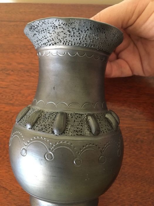 Jarra de barro preto de Molelos antiga