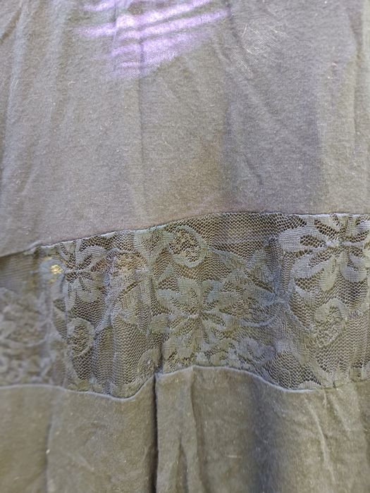 Czarna bluzka z krótkim rękawem z kotem, goth, L