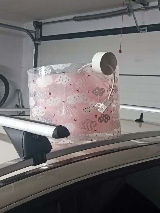 Candeeiro de quarto menina