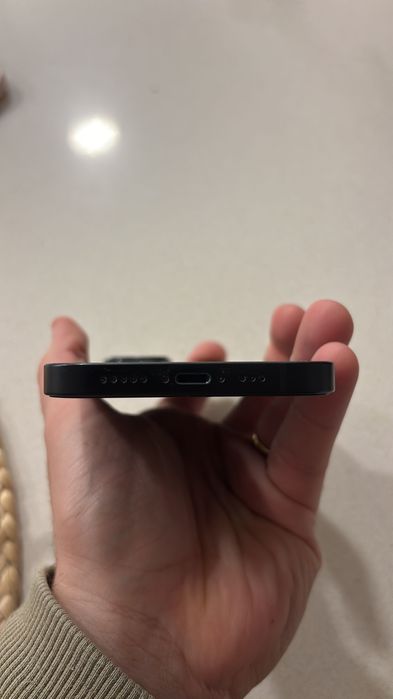 iPhone 13 - 128GB - Midnight Black