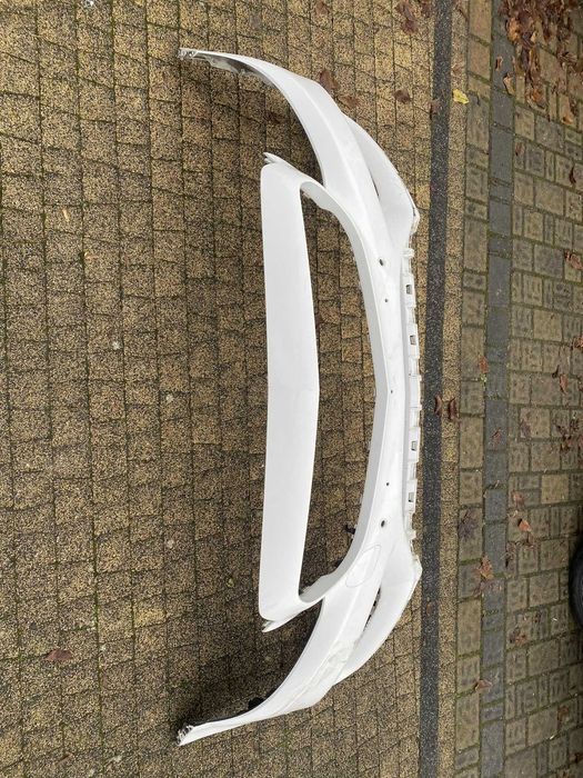 Mercedes C Klasa W205 Zderzak Przedni