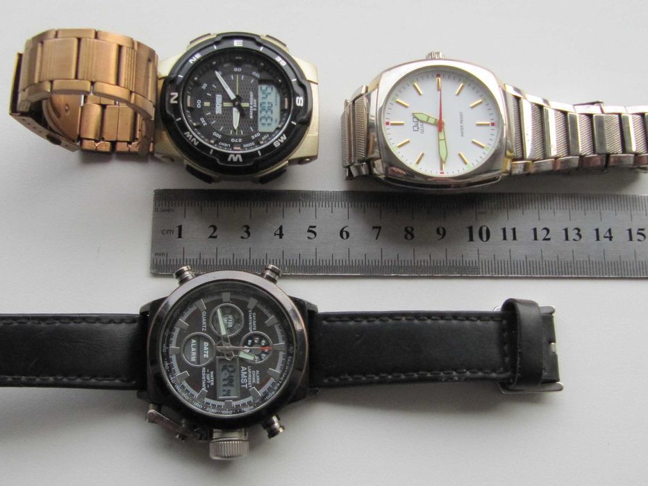 Мужские кварцевые часы