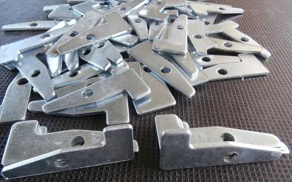 CUNHAS ZINCADAS PARA DISTANCIADOR GRAVATA COFRAGEM - NOVO