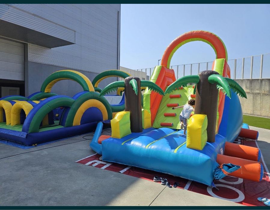 Aluguer insuflaveis - 2 disponiveis