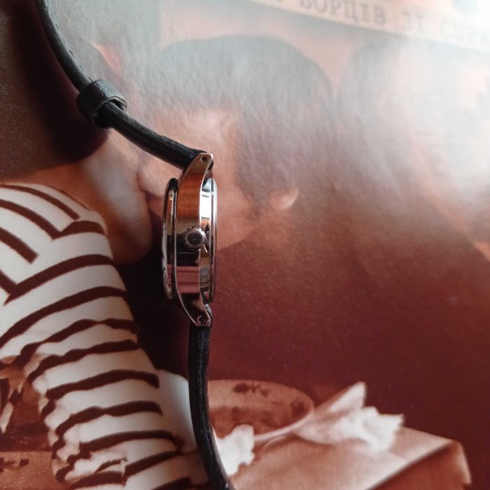 Наручные часы casio LTP - V 006