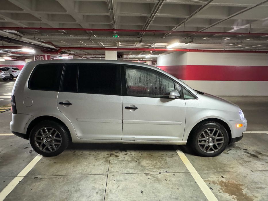 Vw touran 1.9tdi 7L