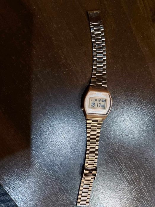 Zegarek damski casio