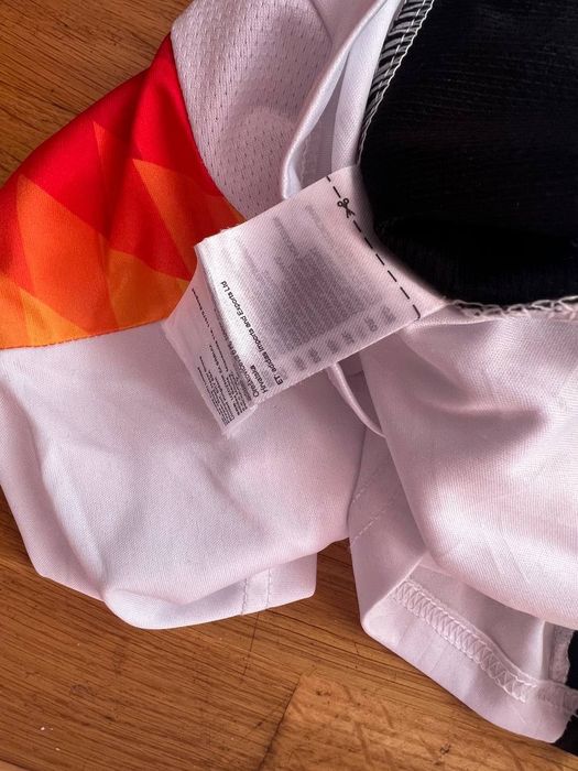 Футбольна футболка збірної Німеччини