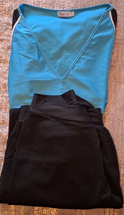 Conjunto calças e camisola fitness