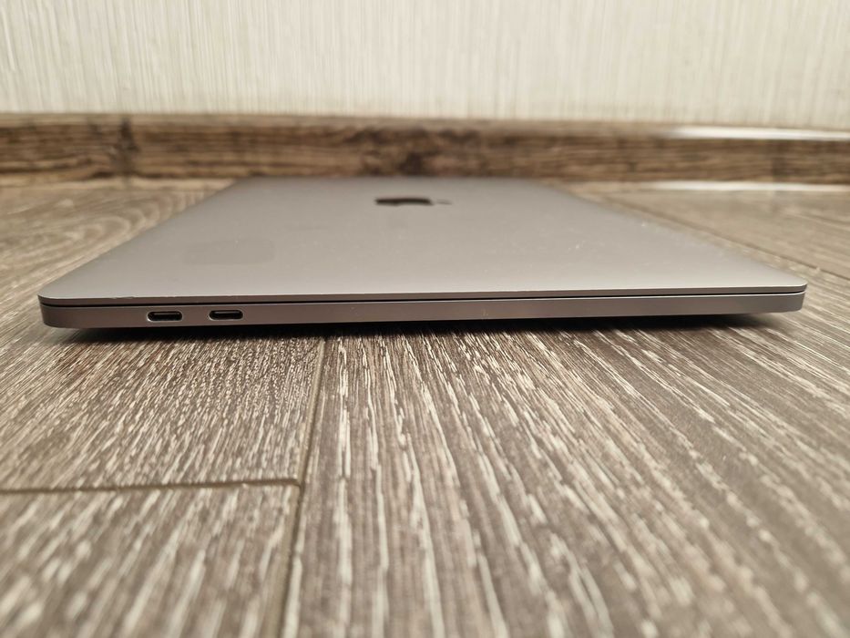 2019 MacBook Pro A2159 13.3" I5-8257U / 16 GB / 256 GB - 329 АКБ
