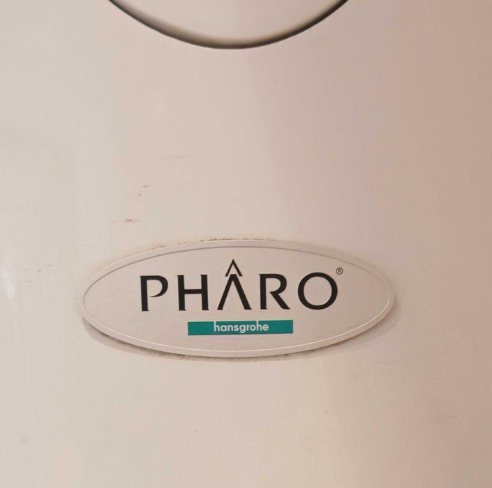 Panel prysznicowy z hydromasażem Hansgrohe Pharo Prestige ML20