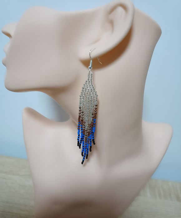 Kolczyki wiszące z koralików