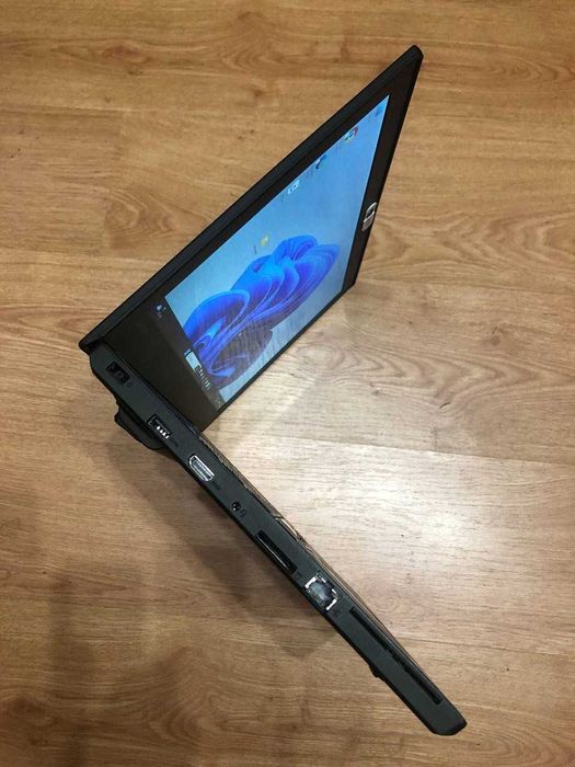 Lenovo ThinkPad P50s (15.6" / і7 / SSD 256Гб / 8Гб / GPU 2Гб )