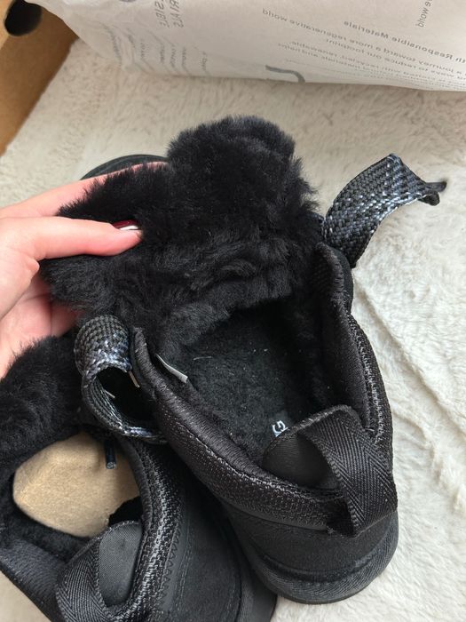 Кросівки, кеди утеплені Ugg Lowmel