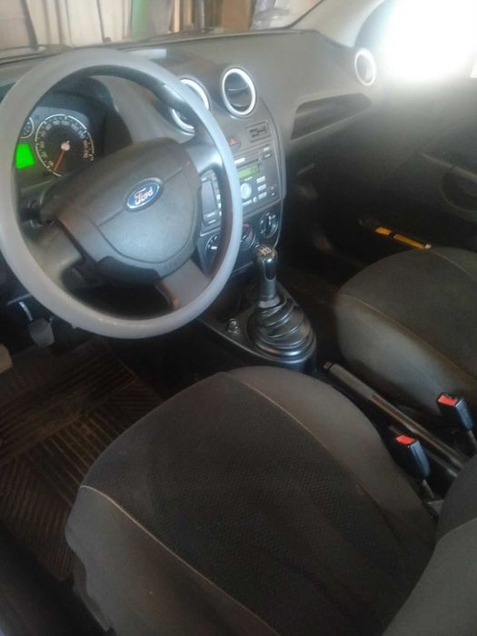 Продам Ford Fiesta 1.25 бензин 16 клапанів