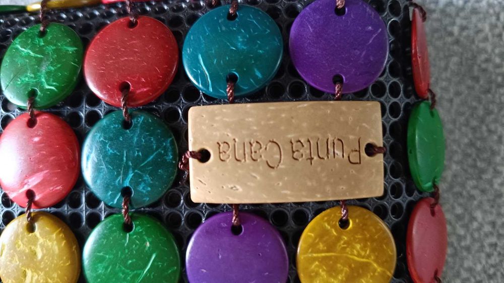 Продаю новую женскую разноцветную мини сумку ручной работы Punta Cana